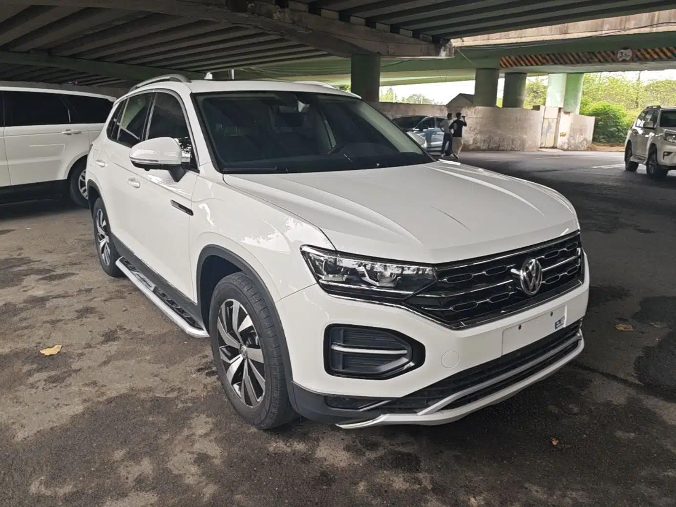 Volkswagen Tayron 2021 330TSI Two-Wheel Drive Luxury Smart Connectivity Version — миниатюра 3