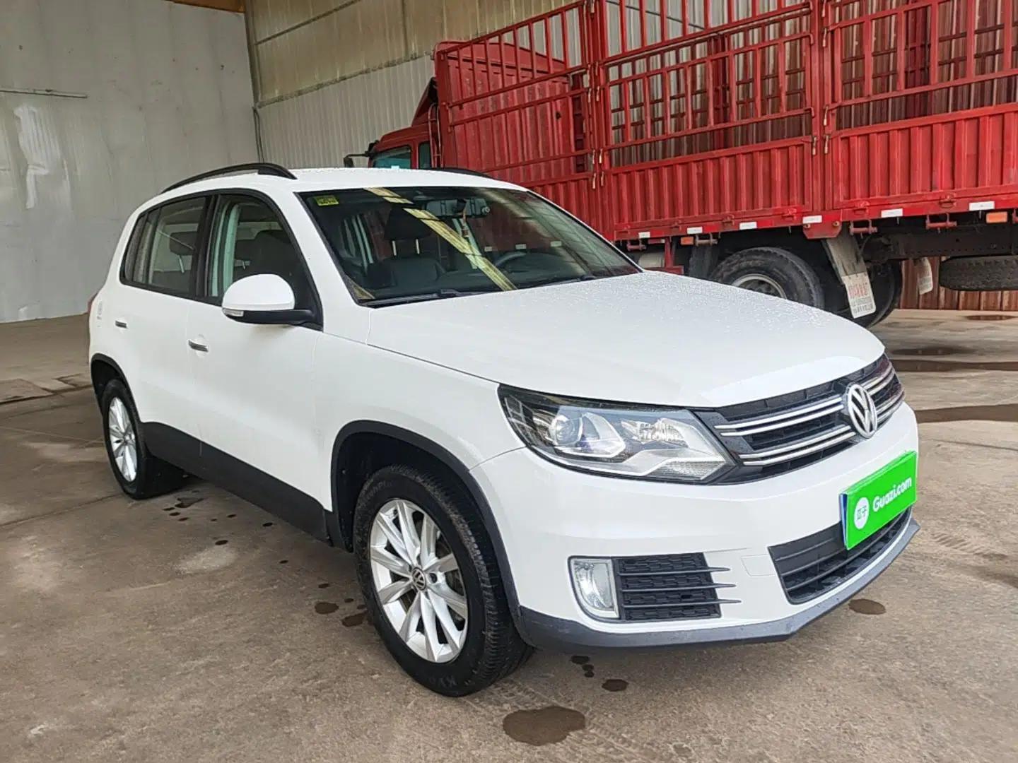 Volkswagen Tiguan 2016 280TSI Automatic Two-Wheel-Drive Silk Road Style Edition — миниатюра 3