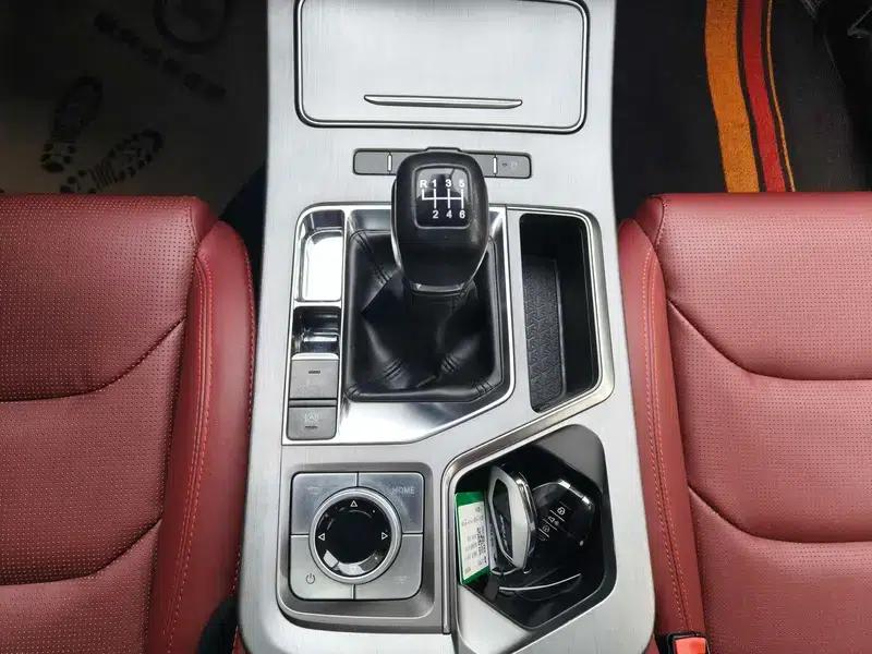 Jetour X70 PLUS 2023 Self-Reliant Edition 1.5T Manual Self-Reliant 5-Seater — миниатюра 12