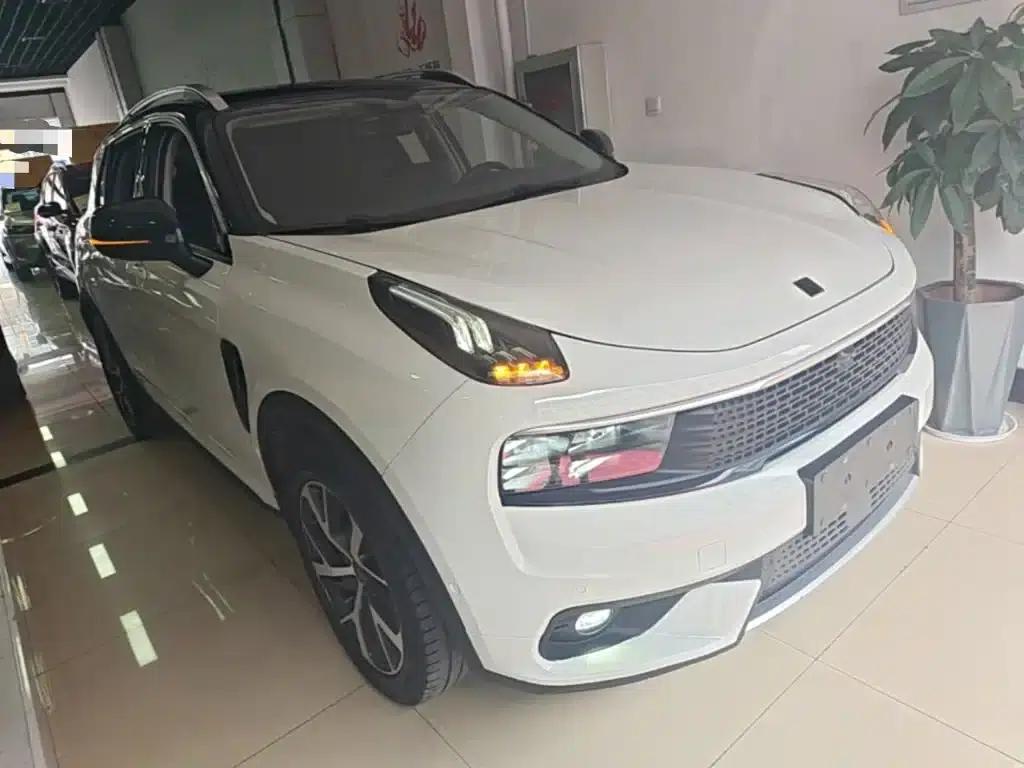Lynk & Co 01 EM-P 2019 1.5T PHEV Pro (National VI Emission Standard) — миниатюра 4