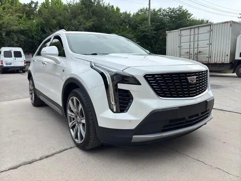 2018 Cadillac XT4 28T AWD Platinum Edition — миниатюра 3