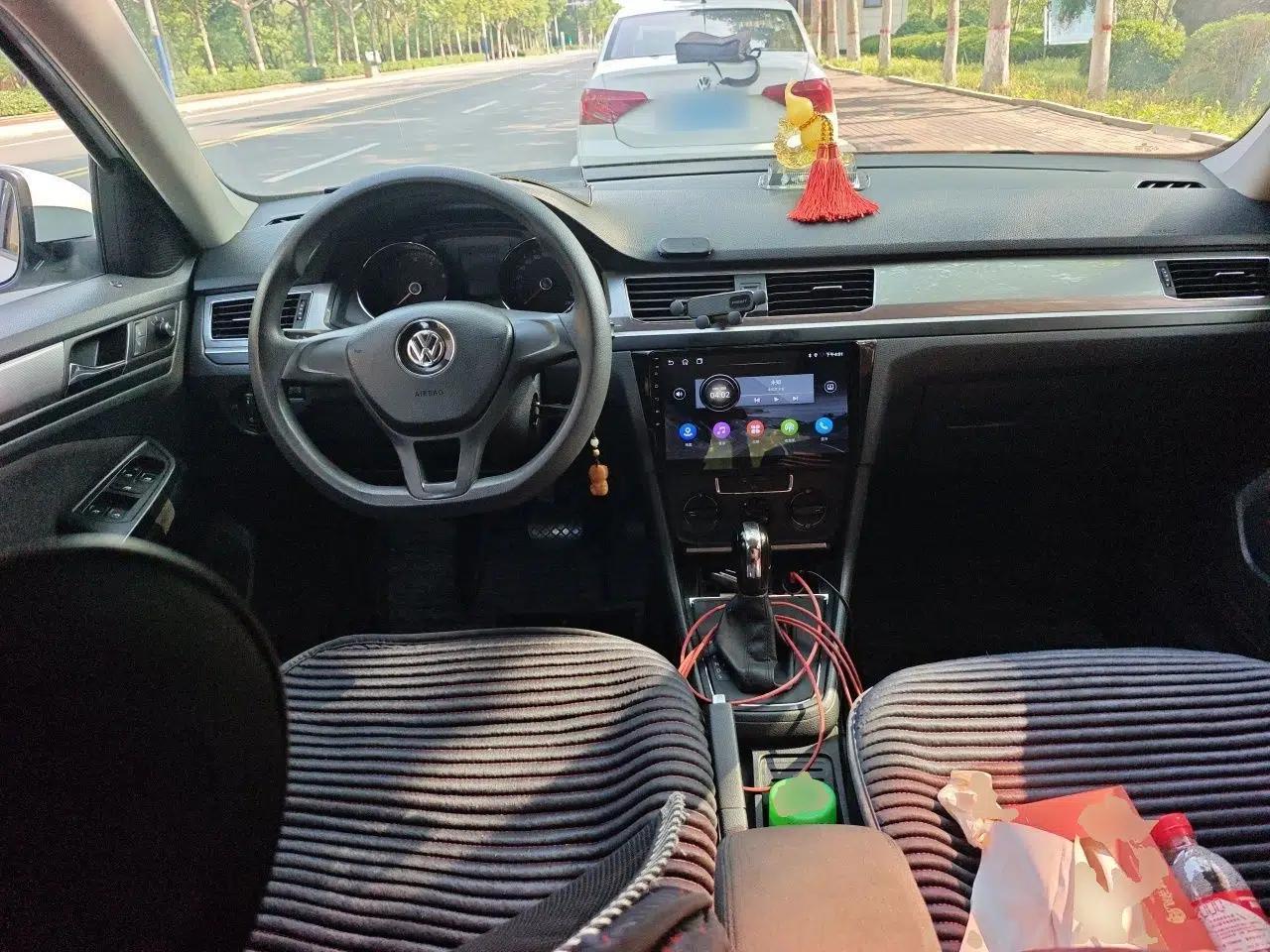 Volkswagen Bora 2016 1.6L Automatic Fashion Model — миниатюра 9