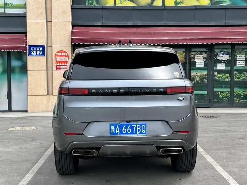 Range Rover Sport 2023 3.0 L6 Dynamic SE — миниатюра 5