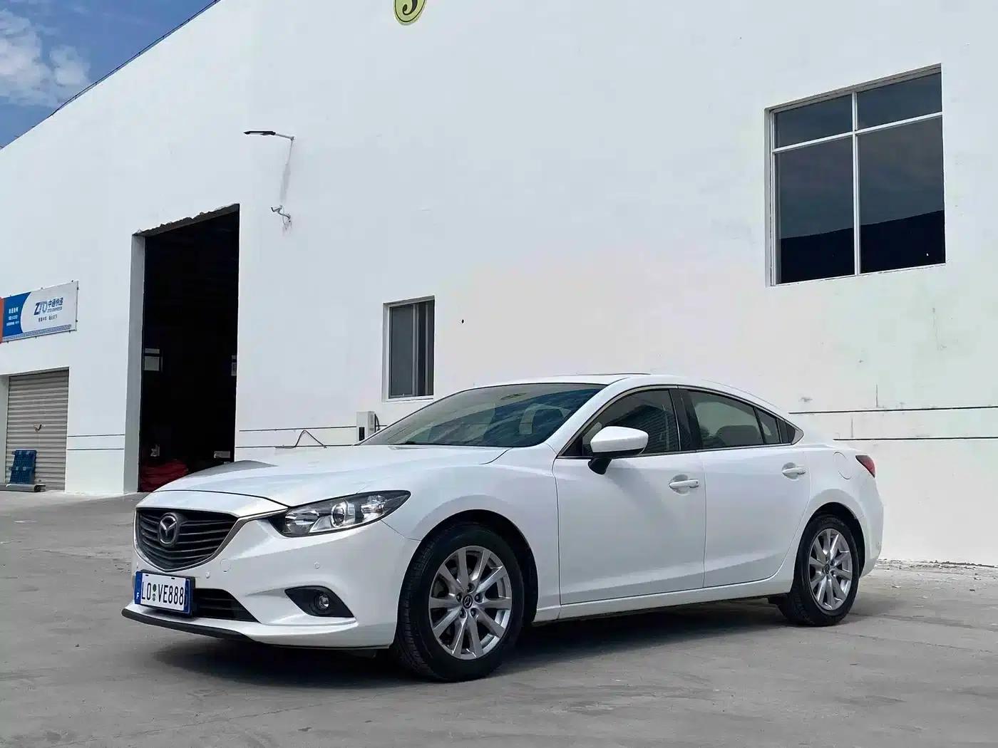 Mazda6 Atenza 2014 2.0L Blue Sky Luxury Edition — миниатюра 1