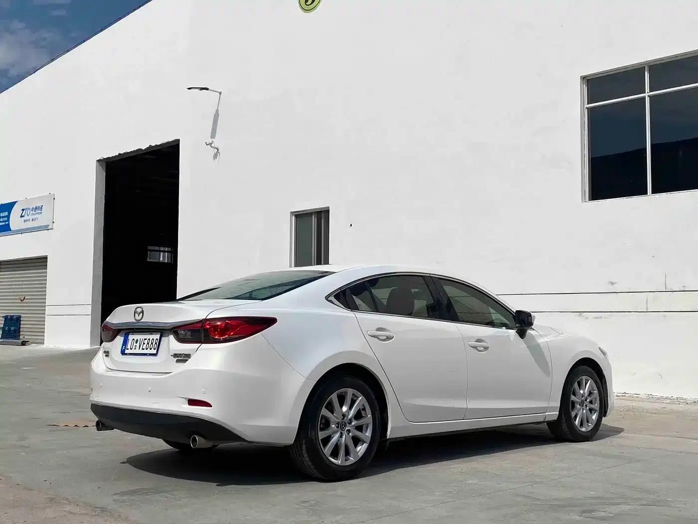 Mazda6 Atenza 2014 2.0L Blue Sky Luxury Edition — миниатюра 8