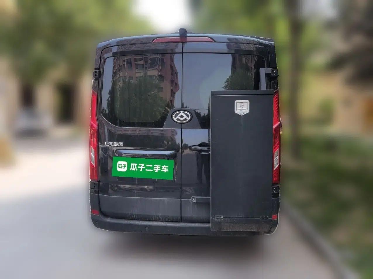 SAIC MAXUS Xintu V90 2024 ZhiJie 2.0T Automatic Front-Wheel-Drive Short Wheelbase Mid-Height Design with Single Rear Tire—5/6 Seater — миниатюра 5