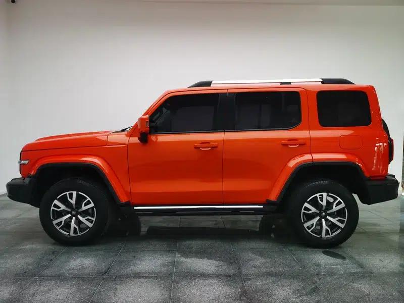 The 2023 Tank 300 City Edition 2.0T is very stylish. — миниатюра 4