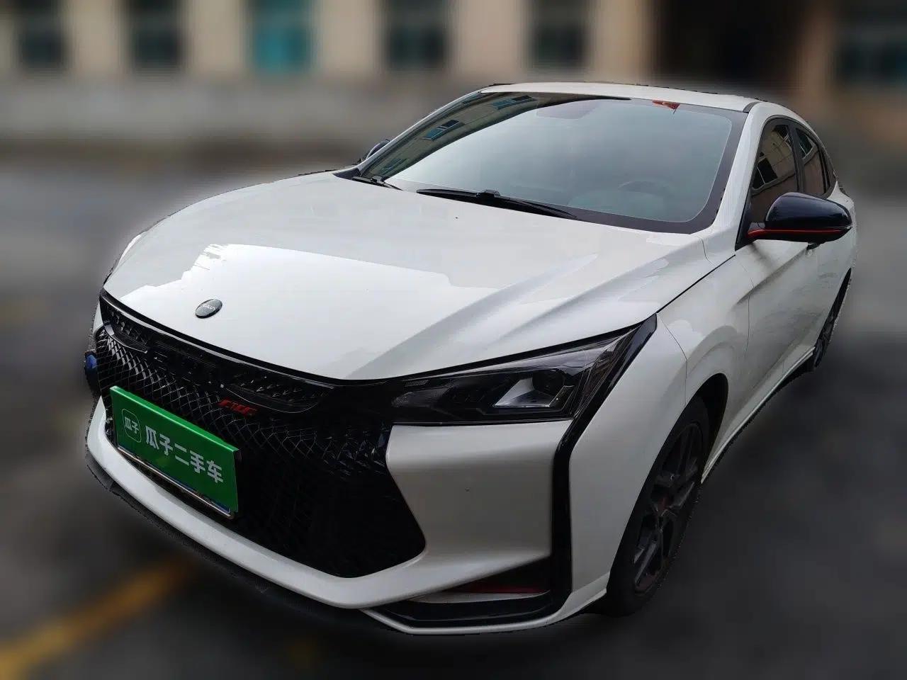 Dongfeng Aeolus Yixuan 2022 230T Automatic Adaptive-Beam Knight Edition — миниатюра 1