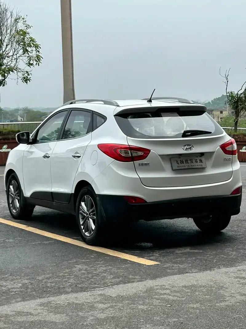 Hyundai ix35 2015 2.0L Automatic 2WD Smart Model (National IV Emission Standard) — миниатюра 4