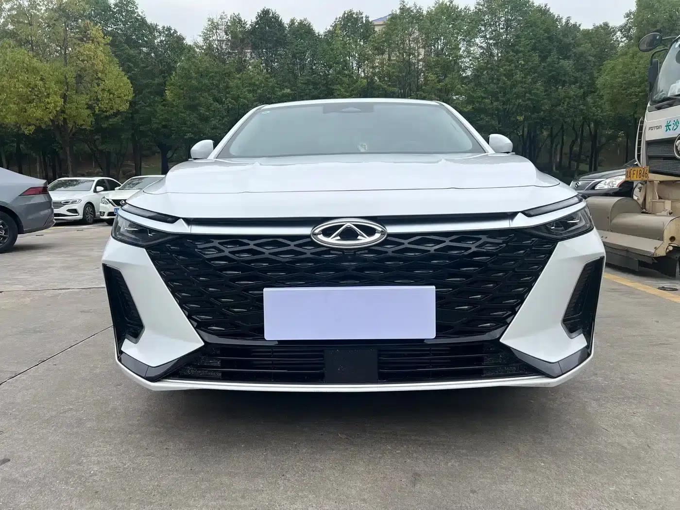 Chery Arrizo 8 2023 1.6T DCT (Standard) — миниатюра 2