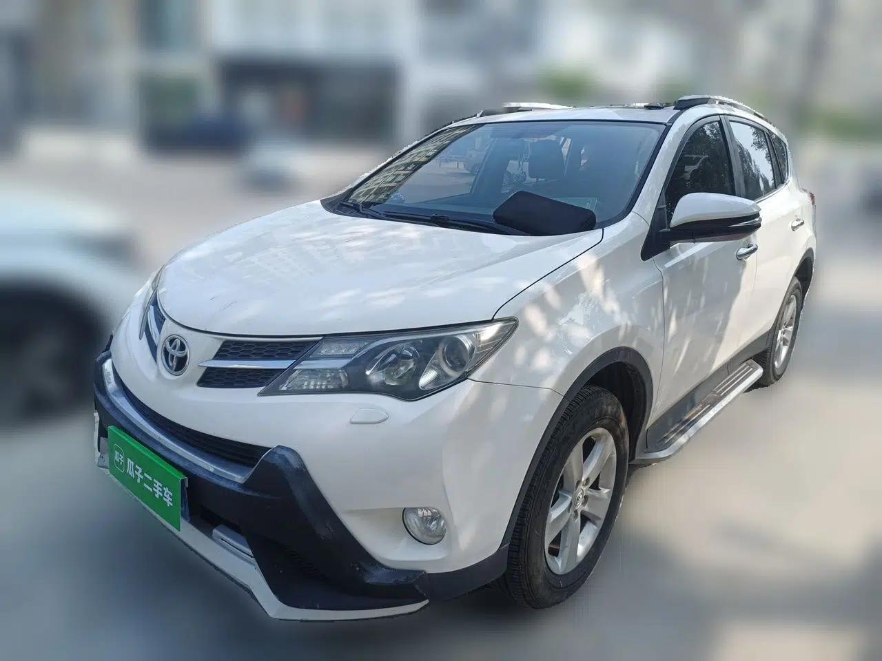 Toyota RAV4 2013 2.5L Automatic 4x4 Elite Edition — миниатюра 1