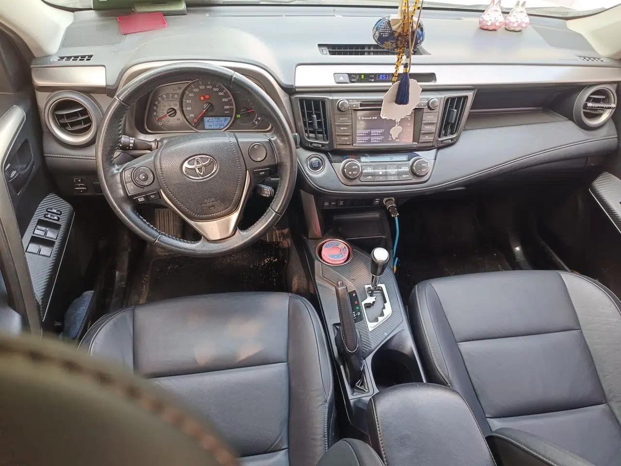 Toyota RAV4 2013 2.5L Automatic 4x4 Elite Edition — миниатюра 9