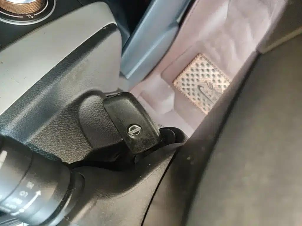 Venucia R50X 2013 1.6L Automatic — миниатюра 9