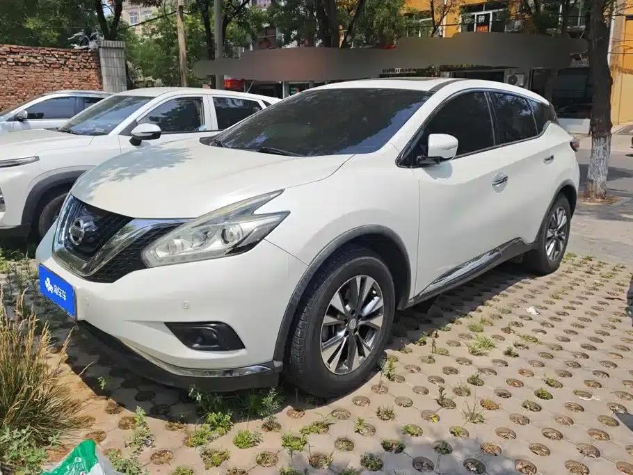 Nissan Murano 2015 2.5L XL 2WD Smart Edition — миниатюра 1