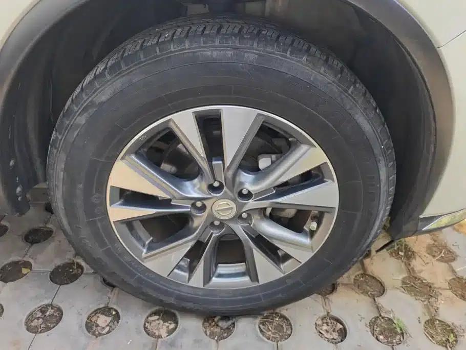 Nissan Murano 2015 2.5L XL 2WD Smart Edition — миниатюра 6
