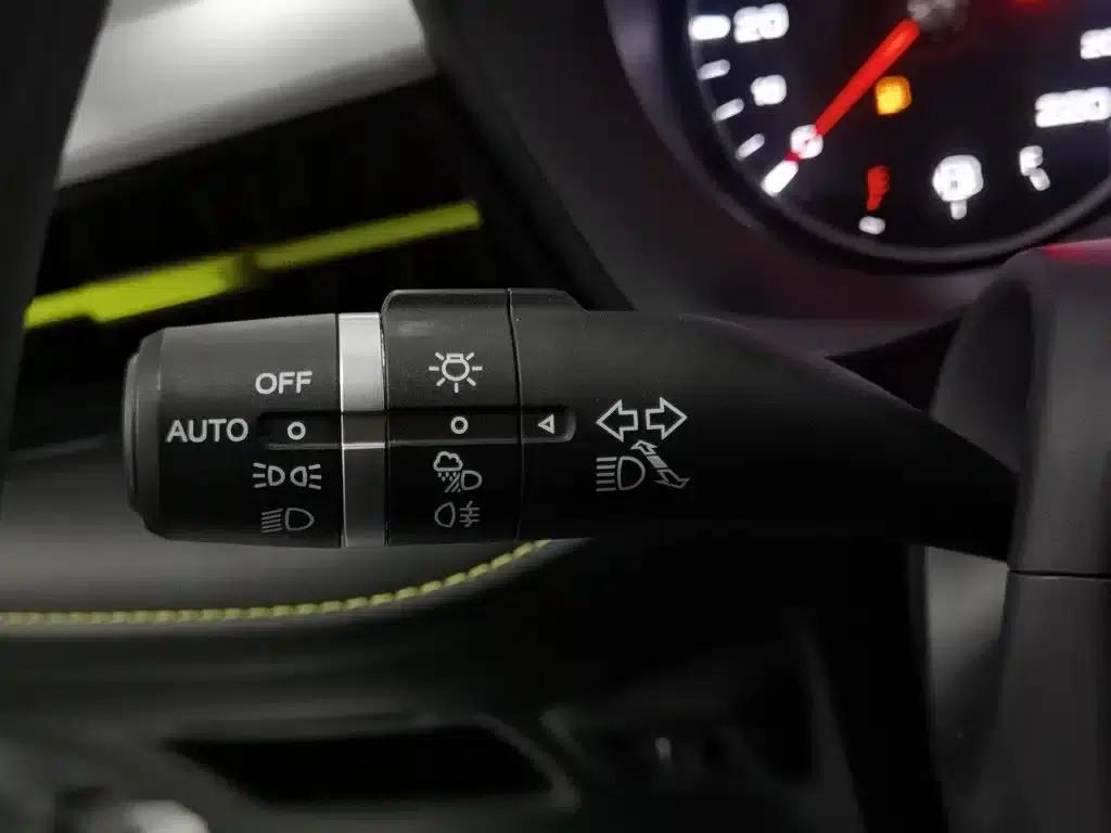 Roewe i5 2021 1.5L CVT Platinum Edition — миниатюра 21