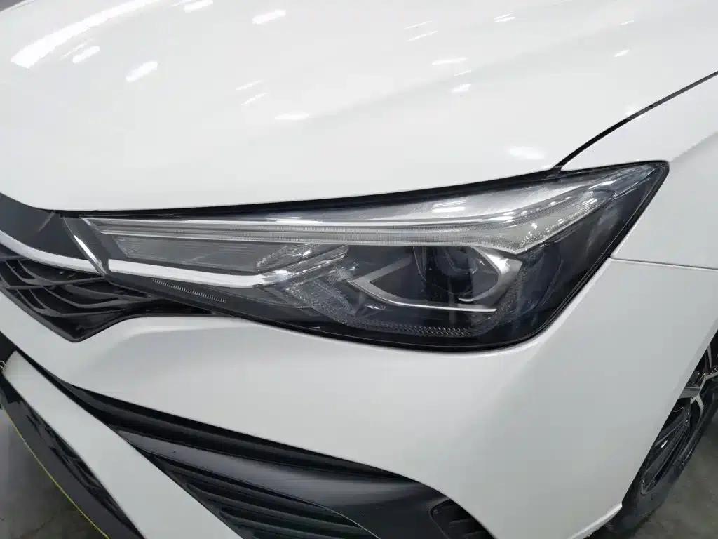Roewe i5 2021 1.5L CVT Platinum Edition — миниатюра 7
