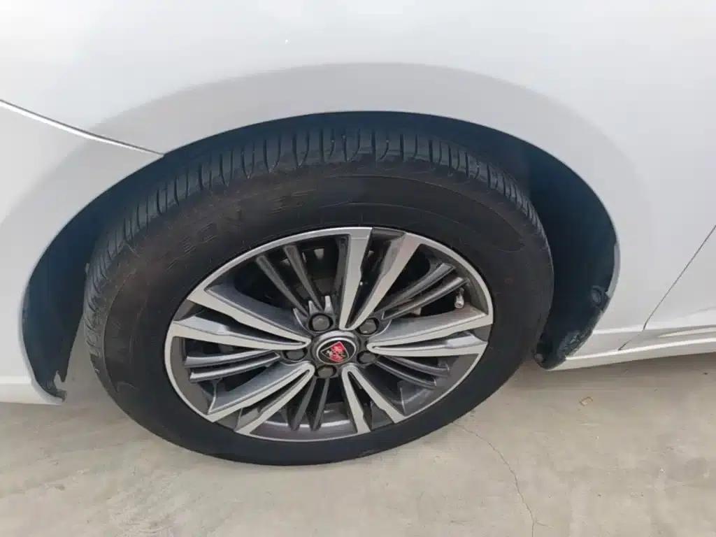 Roewe i5 2019 1.5L Automatic 4G Connected Flagship Edition — миниатюра 23