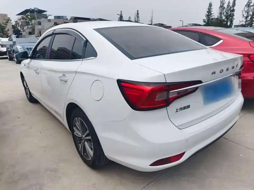 Roewe i5 2019 1.5L Automatic 4G Connected Flagship Edition — миниатюра 5