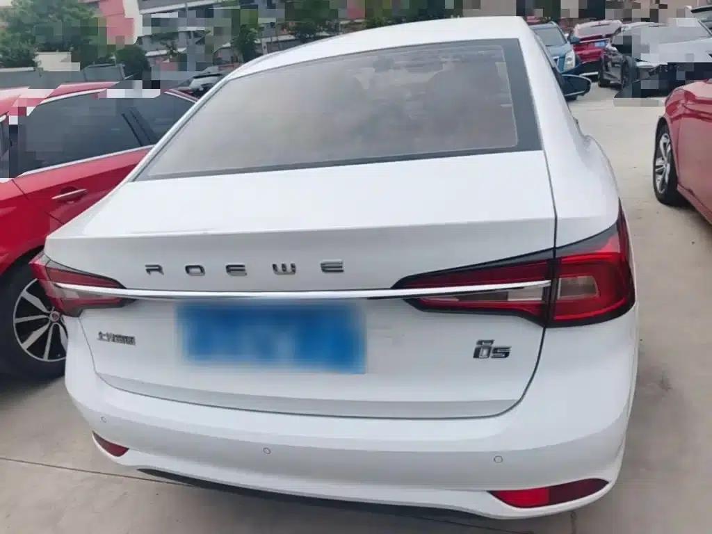 Roewe i5 2019 1.5L Automatic 4G Connected Flagship Edition — миниатюра 6