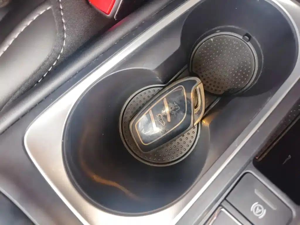 Roewe i5 2019 1.5L Automatic 4G Connected Flagship Edition — миниатюра 9
