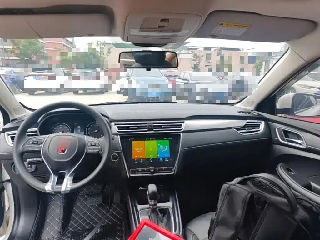 Roewe i5 2019 1.5L Automatic 4G Connected Flagship Edition — миниатюра 10
