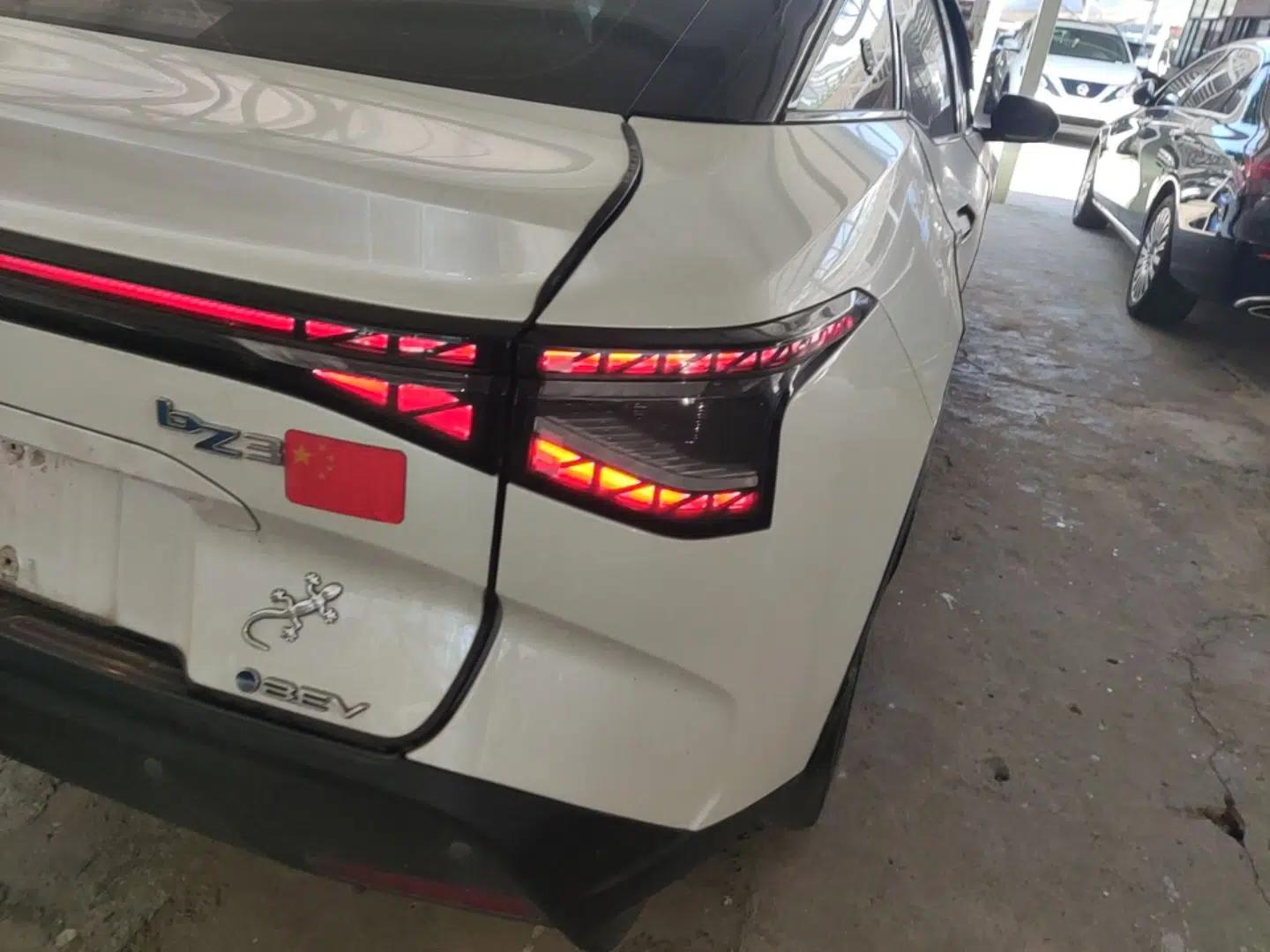 Toyota bZ3 2023 616 km Long-Range Premium — миниатюра 9