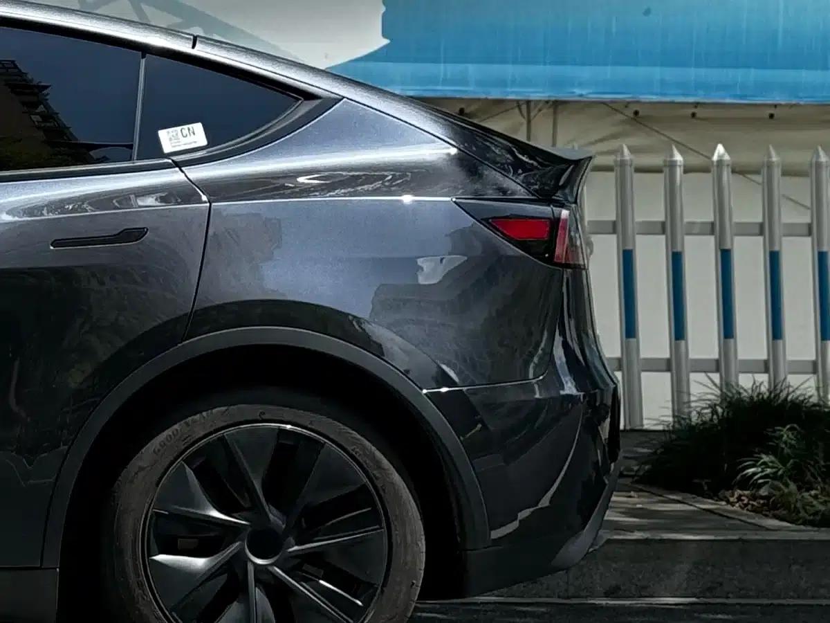 Model Y 2024 Rear-Wheel Drive — миниатюра 10