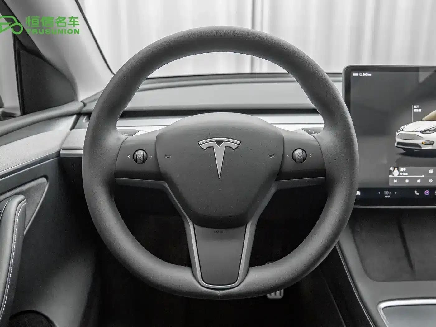 Model Y 2024 Rear-Wheel Drive — миниатюра 19