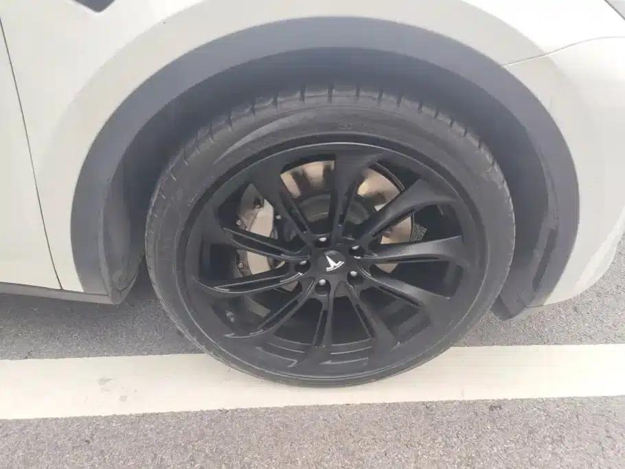 Model Y 2021 Facelift II - Long Range All-Wheel Drive — миниатюра 6
