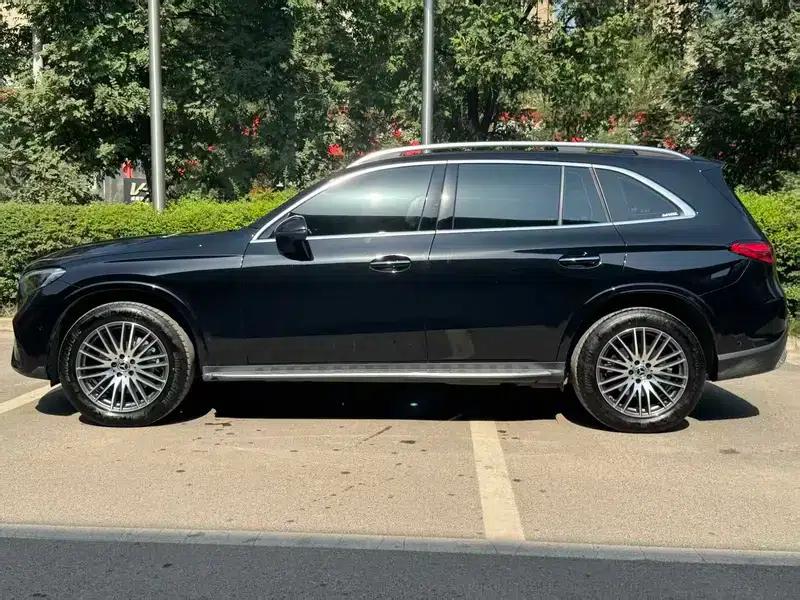 2024 Mercedes-Benz GLC 300 L 4MATIC Dynamic 5-seater — миниатюра 4