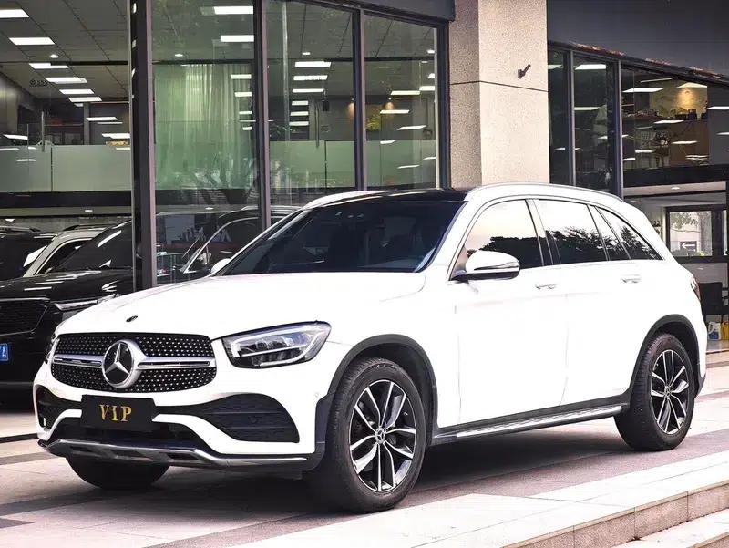 2020 Mercedes-Benz GLC Facelift: GLC 300 L 4MATIC AMG-Line — миниатюра 1