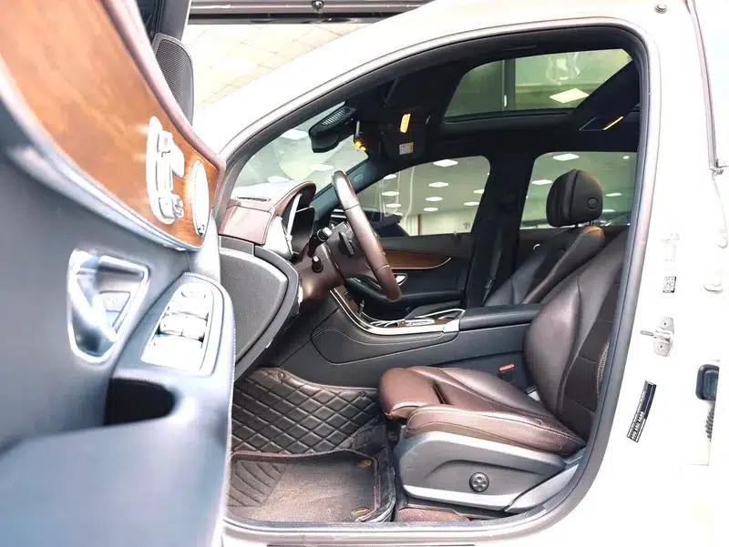2020 Mercedes-Benz GLC Facelift: GLC 300 L 4MATIC AMG-Line — миниатюра 9