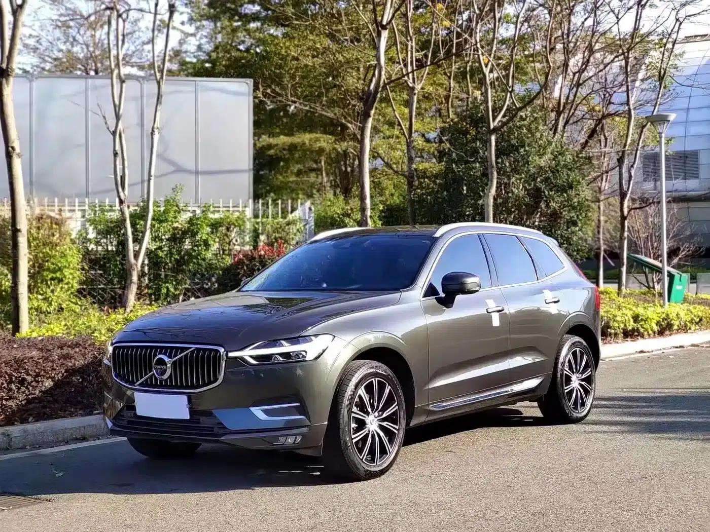 2020 Volvo XC60 T5 AWD Inscription Luxury Edition — миниатюра 1