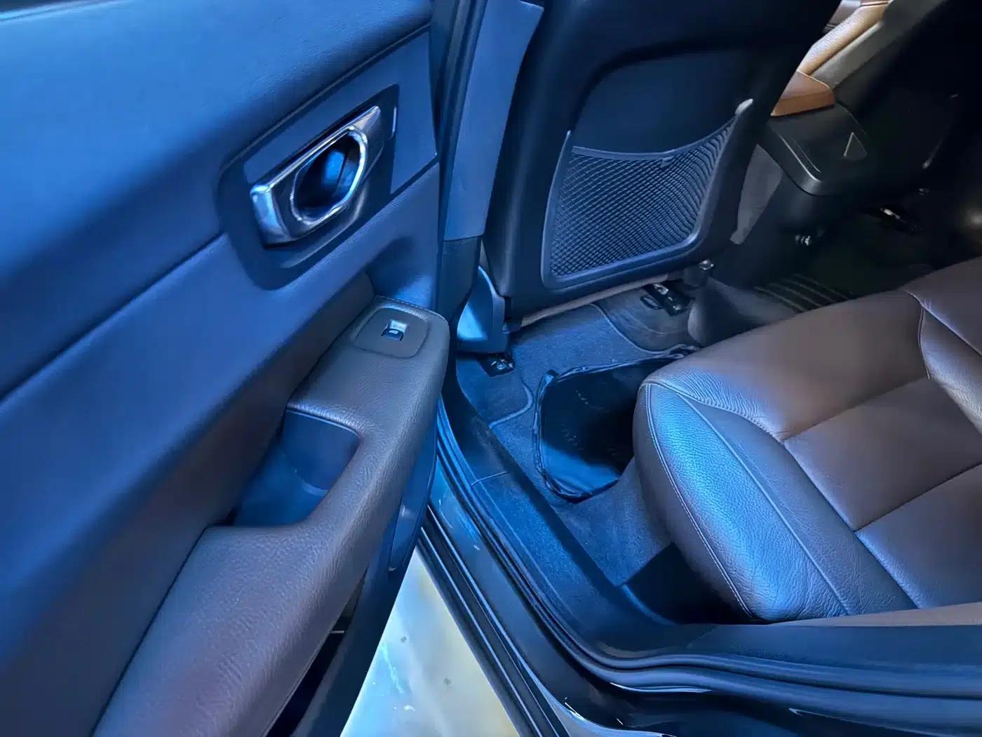 2020 Volvo XC60 T5 AWD Inscription Luxury Edition — миниатюра 10