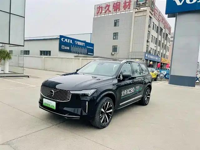 2025 Volvo XC90 Plug-in Hybrid Facelift T8 Luxury 7-Seater