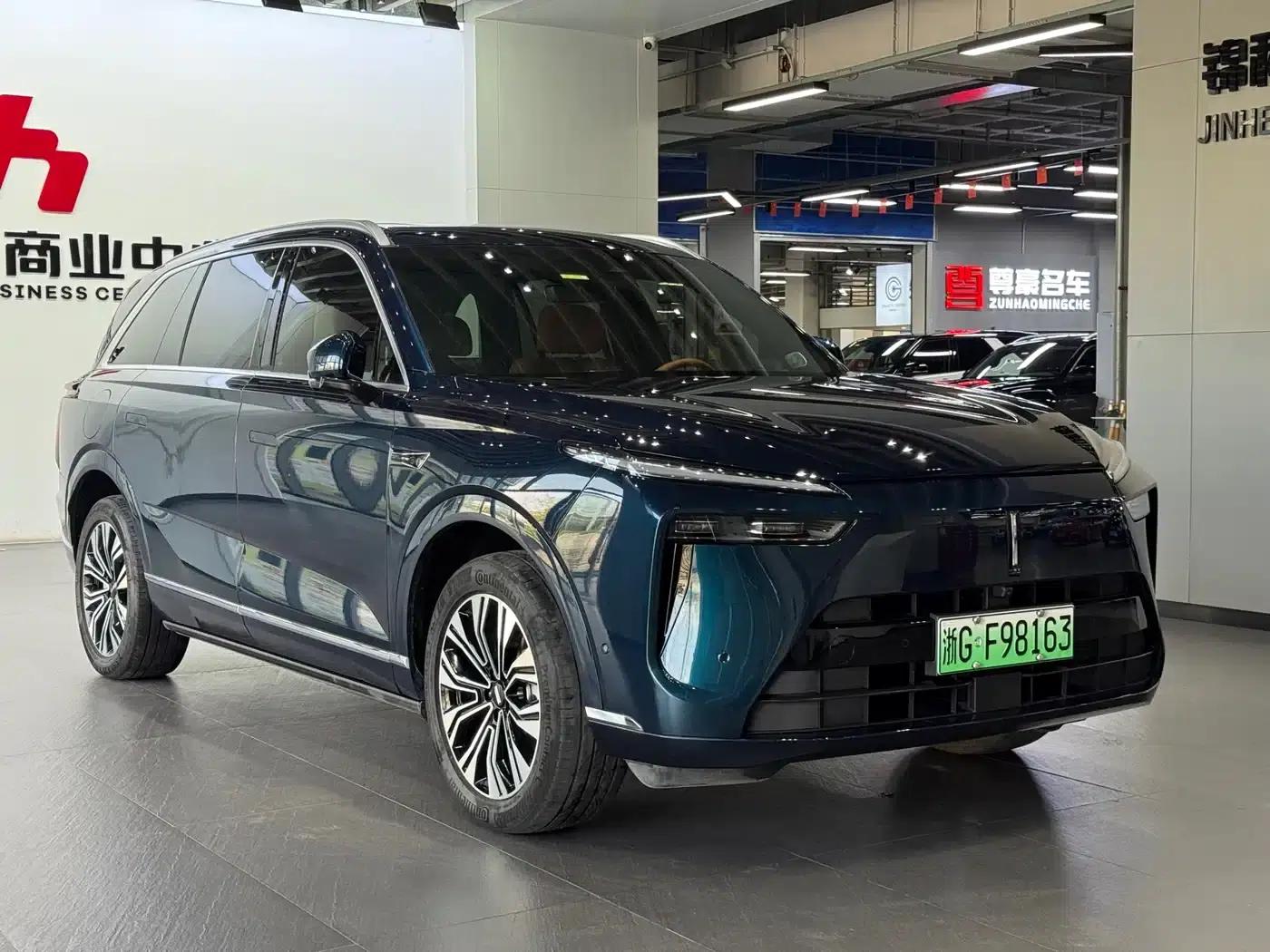 Weipai Lanshan 2023 Four-Wheel Drive Extended Range Edition — миниатюра 3