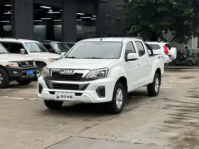 RE-MAX Ruimai 2023 2.5T Diesel Manual 4WD Superb Edition Standard Wheelbase