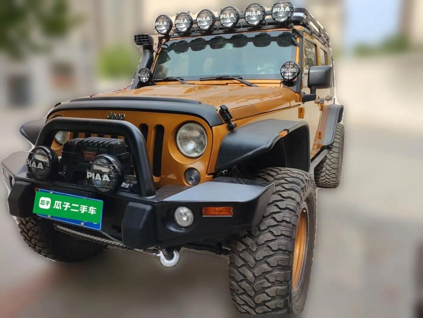 Jeep Wrangler 2013 3.6L Sahara Four-Door Edition — миниатюра 1