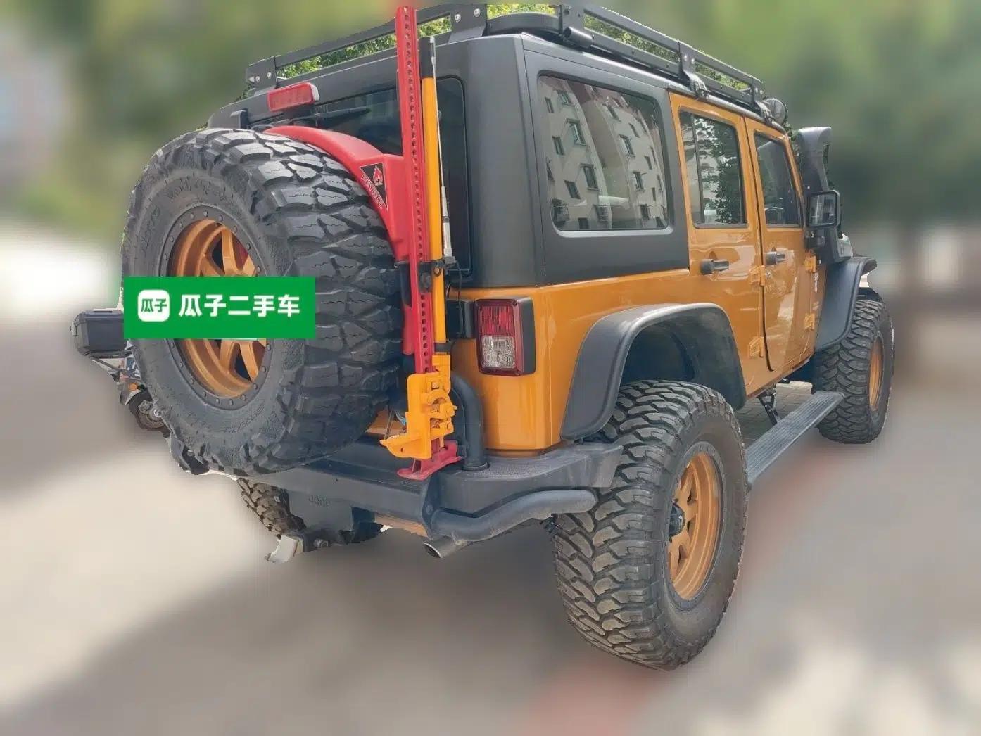 Jeep Wrangler 2013 3.6L Sahara Four-Door Edition — миниатюра 6