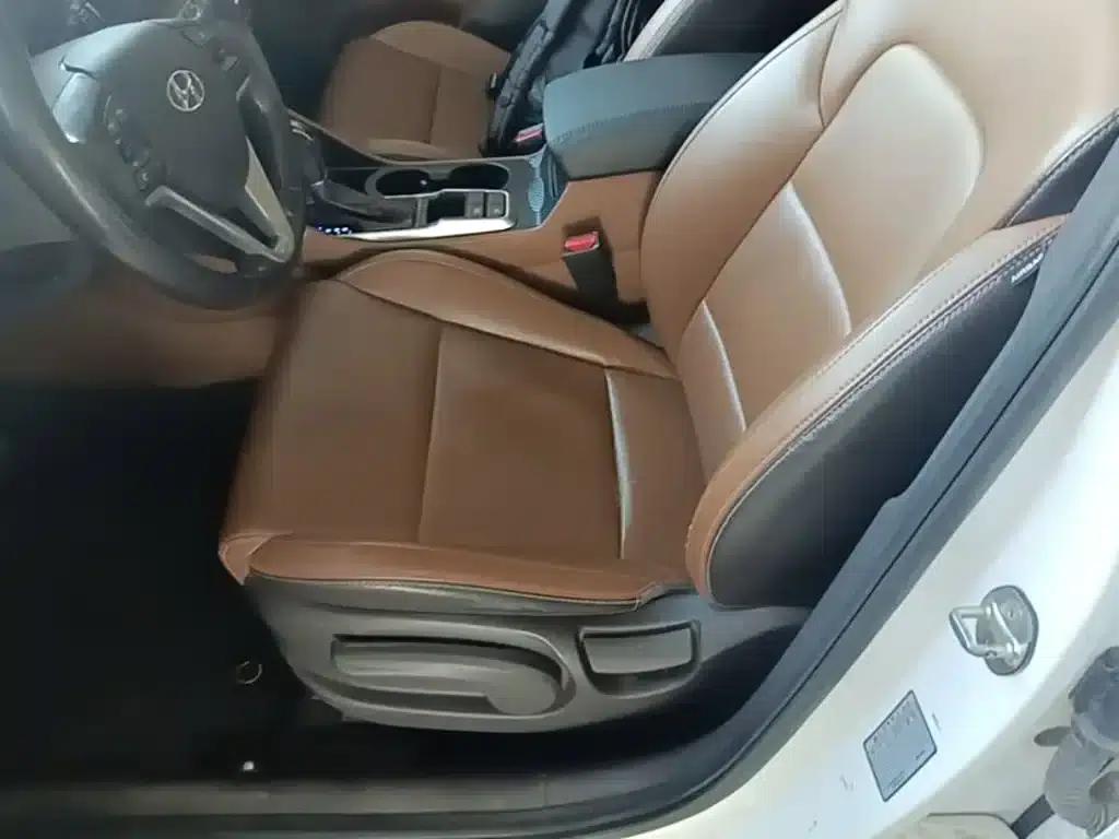 Tucson 2015 1.6T Dual-Clutch Two-Wheel Drive Intelligent Model — миниатюра 15