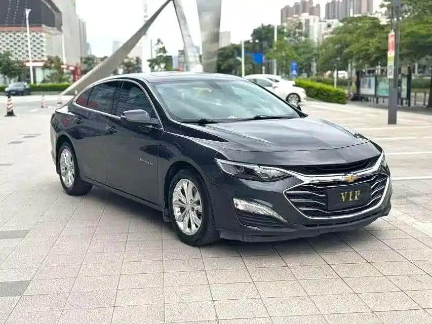 2019 Chevrolet Malibu XL 535T CVT Sporty Edition — миниатюра 3