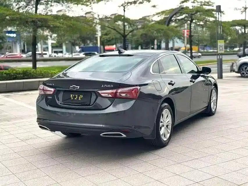 2019 Chevrolet Malibu XL 535T CVT Sporty Edition — миниатюра 4