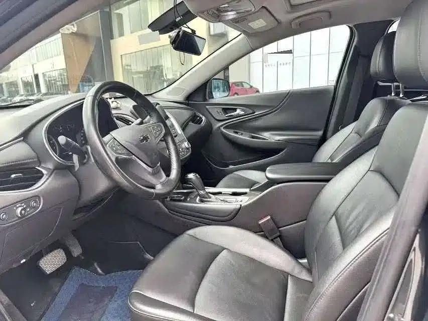 2019 Chevrolet Malibu XL 535T CVT Sporty Edition — миниатюра 8