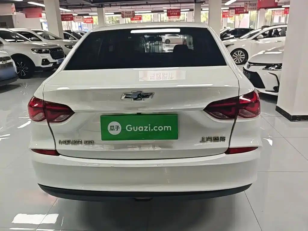 Chevrolet Cruze 2022 320 Automatic Enjoy Sunroof Edition — миниатюра 6