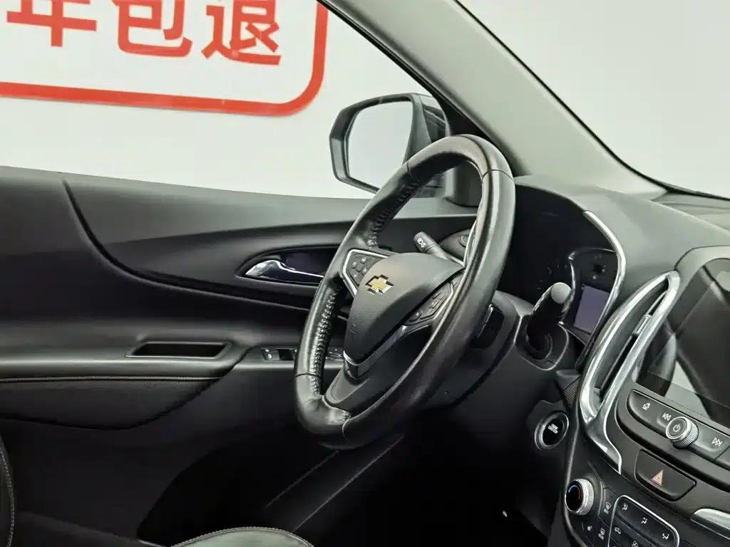 2018 Chevrolet Equinox 550T Automatic 4WD Crossover Edition — миниатюра 22