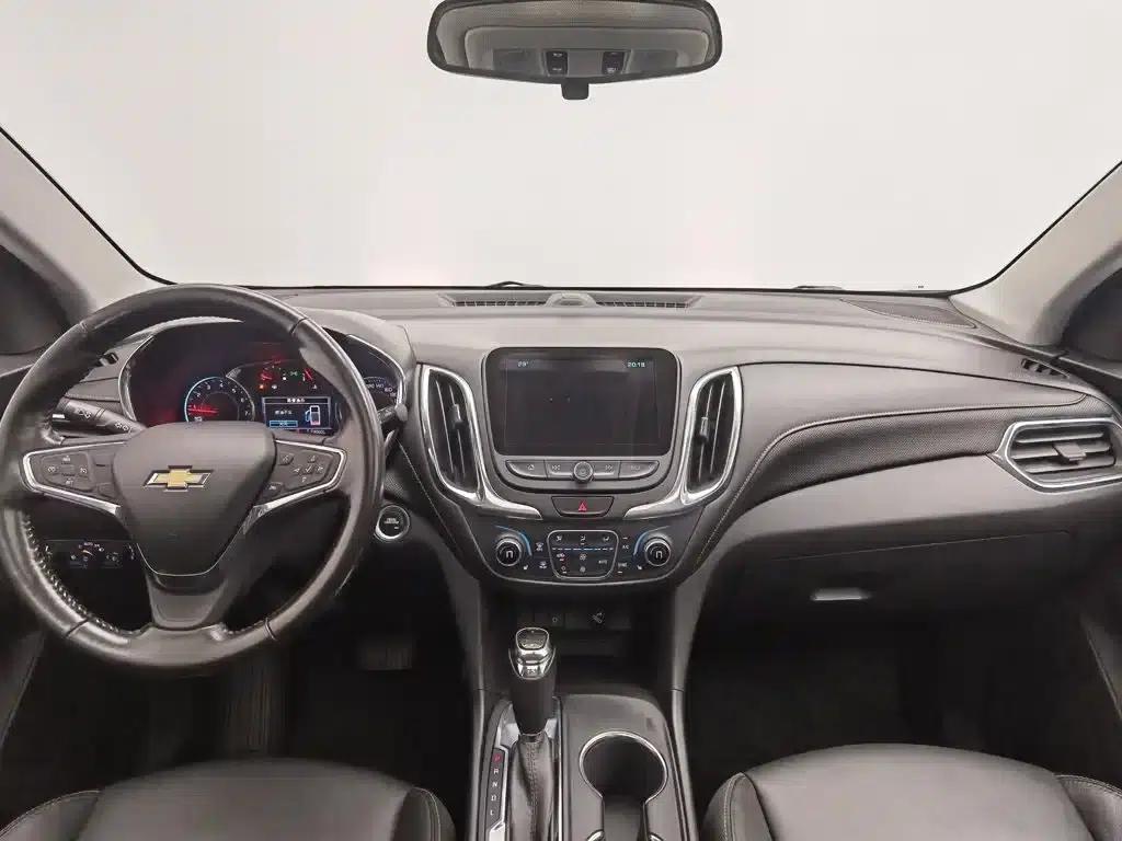 2018 Chevrolet Equinox 550T Automatic 4WD Crossover Edition — миниатюра 5