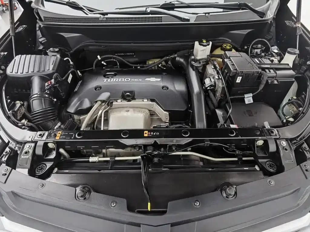2018 Chevrolet Equinox 550T Automatic 4WD Crossover Edition — миниатюра 6