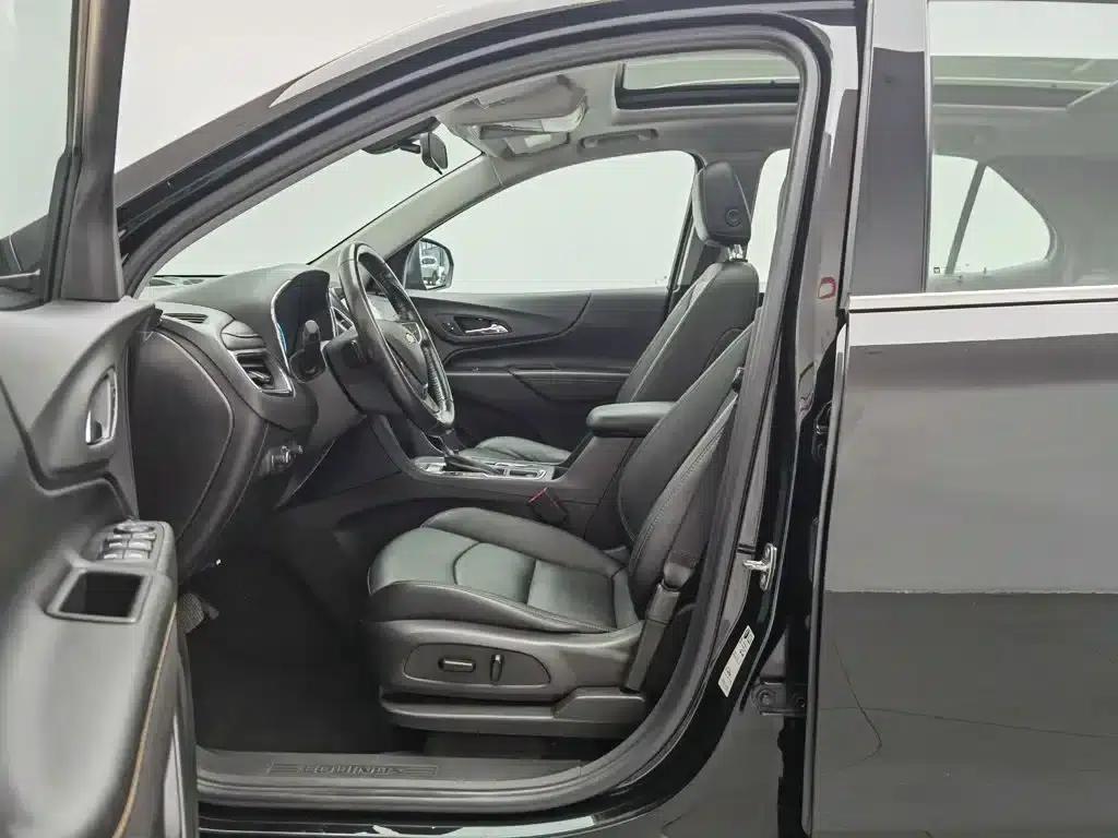 2018 Chevrolet Equinox 550T Automatic 4WD Crossover Edition — миниатюра 10