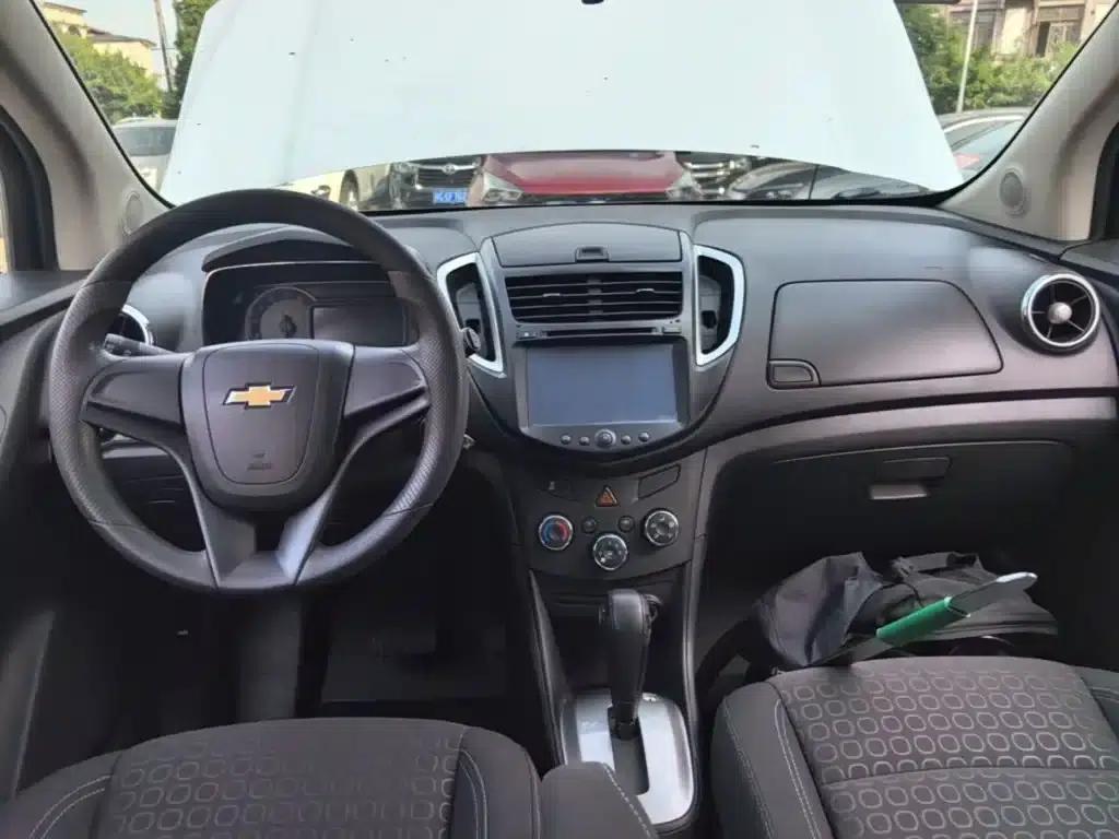Chevrolet Trax 2014 1.4T Automatic 2WD Comfort Model — миниатюра 10